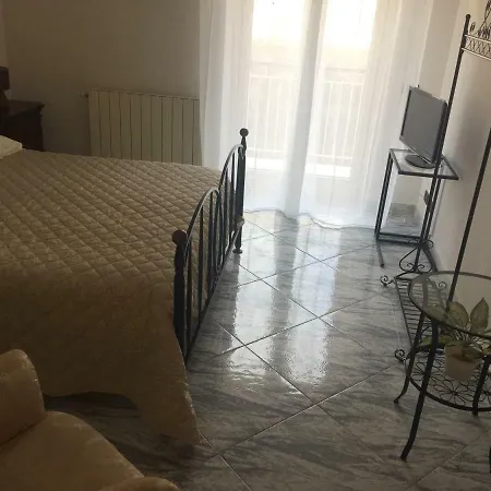 La Salida Del Sol לינה וארוחת בוקר 3*